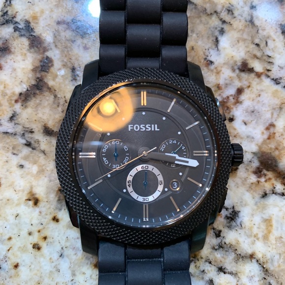 Black Fossil Watch - Picture 2 of 3